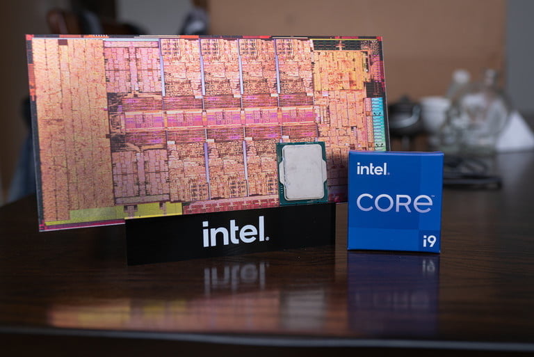 Intel Core i9-12900K vs. AMD Ryzen 9 5950X
